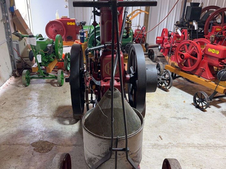international-harvester-famous-2hp-image-8