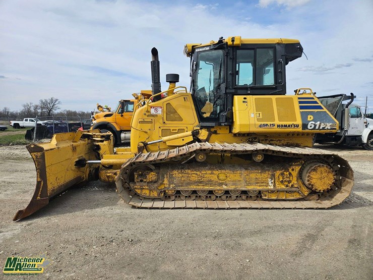 2017-komatsu-d61px-24-image-6