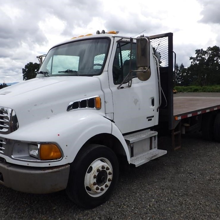 2005 STERLING ACTERRA