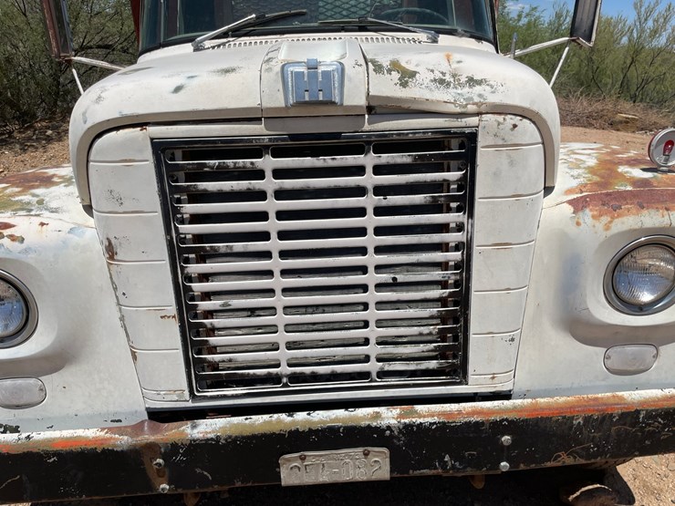 1965-international-loadstar-image-12