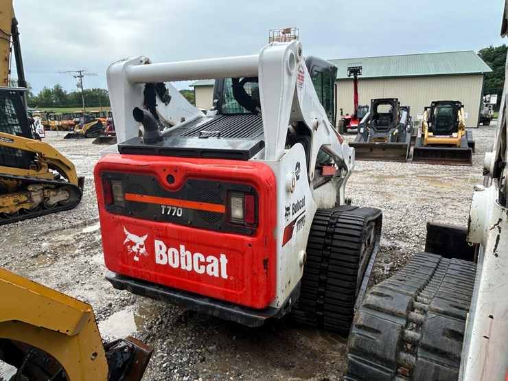 2019-bobcat-t770-image-3