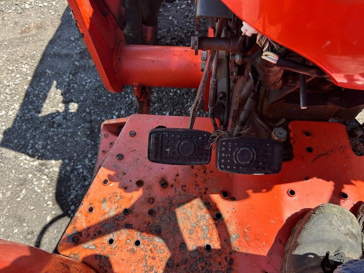 kubota-l4701-image-28