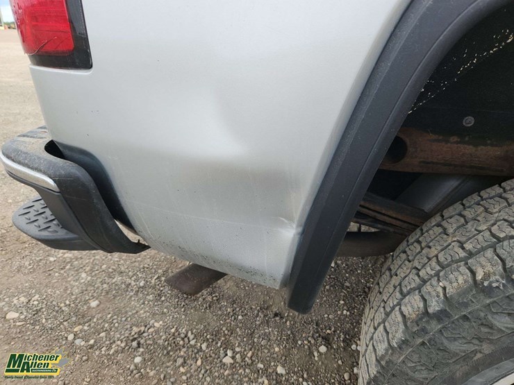2016-gmc-sierra-1500-image-37
