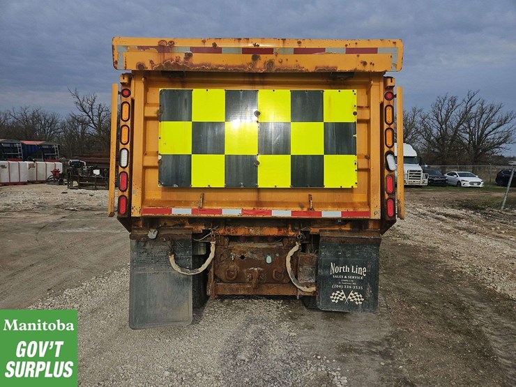 2009-international-workstar-7600-image-11