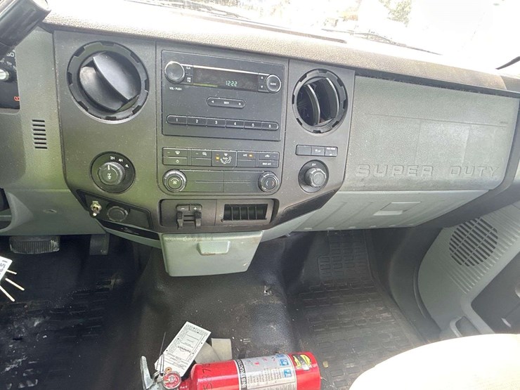 2011-ford-f250-image-9