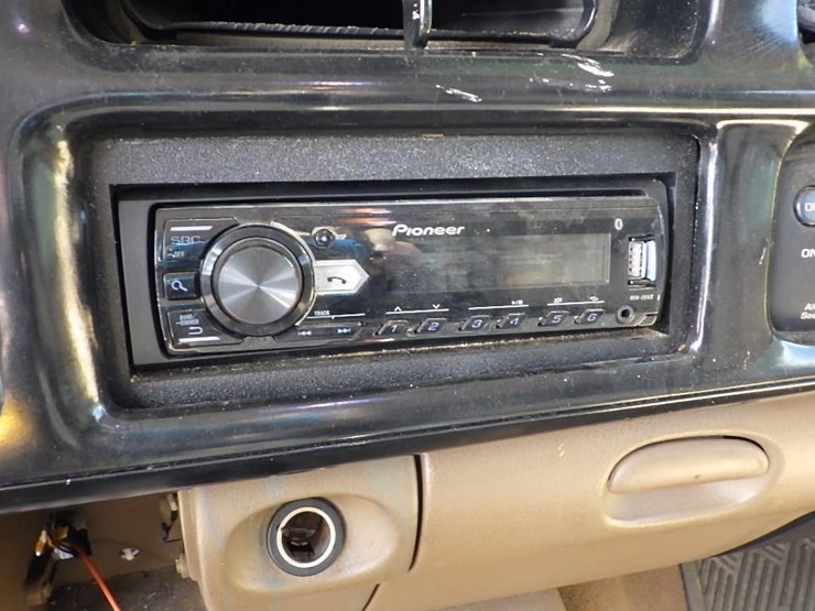 1998-dodge-ram-2500-image-41