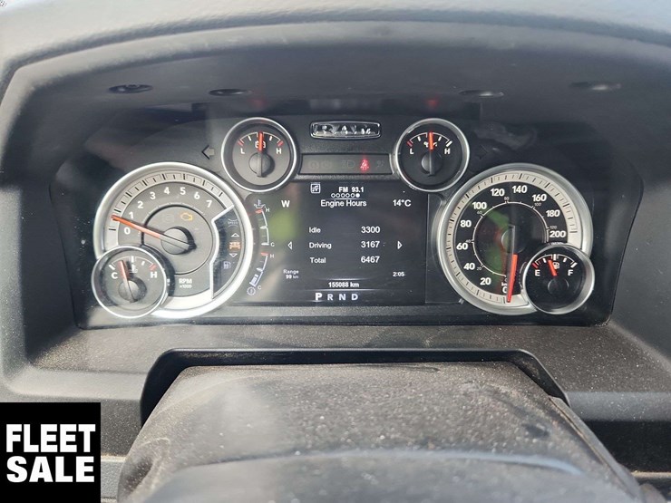 2015-ram-2500-slt-image-22