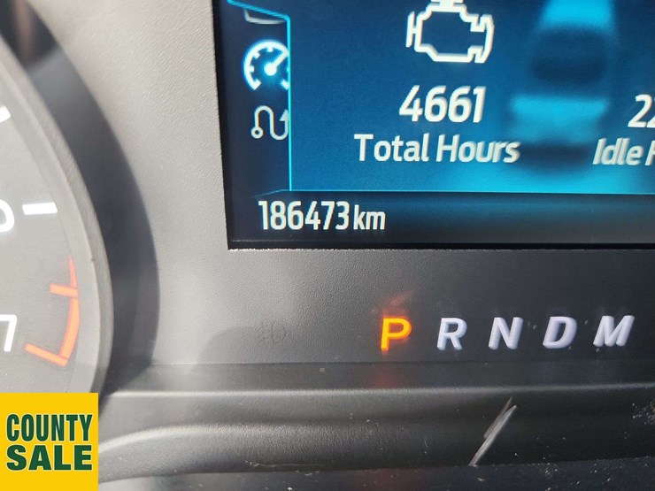 2022-ford-f150-xl-image-19