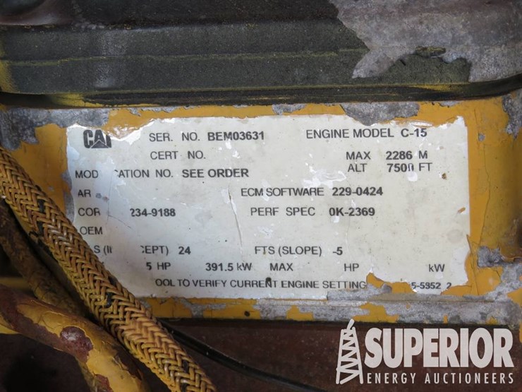 2004-caterpillar-c15-image-10