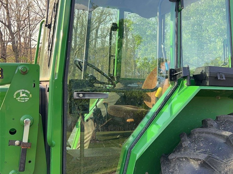 john-deere-5210-image-23