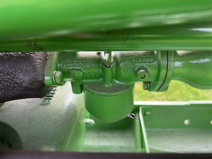 john-deere-b-image-31