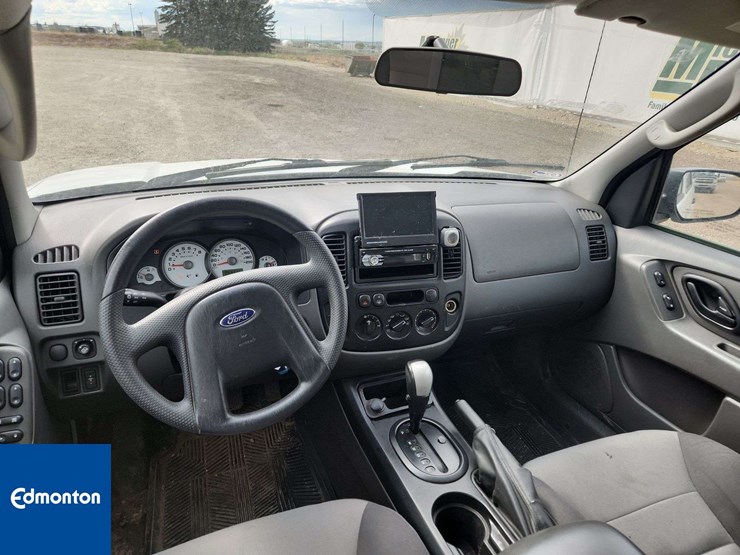 2007-ford-escape-image-19