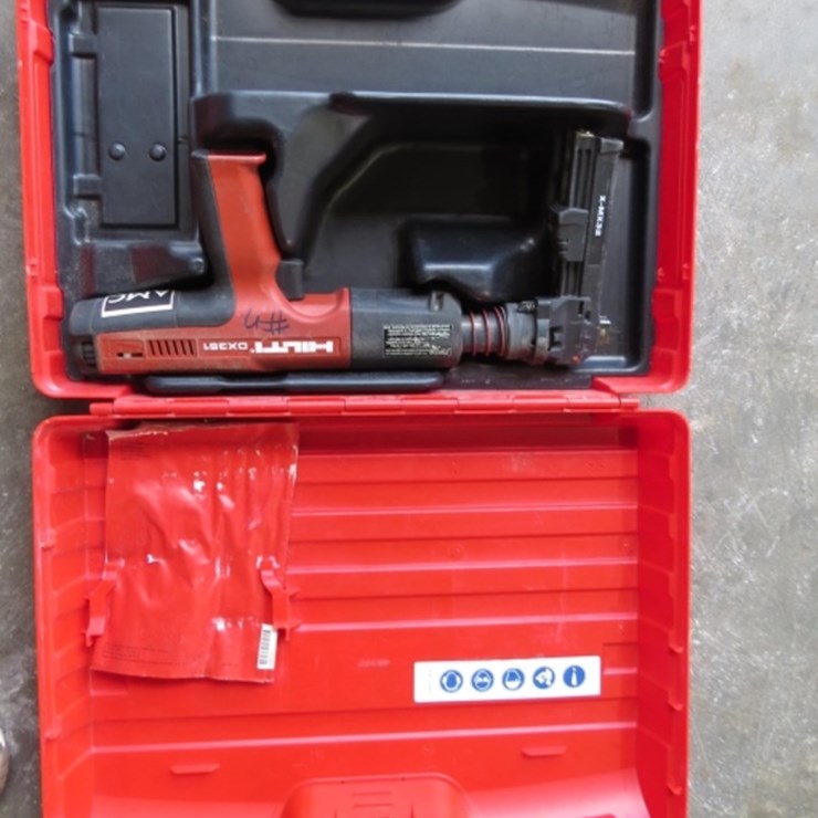 HILTI DX351 POWDER ACTUATED TOOL