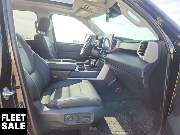 2023-toyota-tundra-image-19