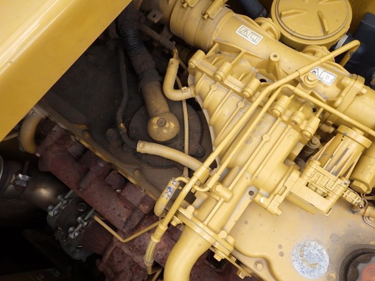 2019-caterpillar-335f-lcr-image-44