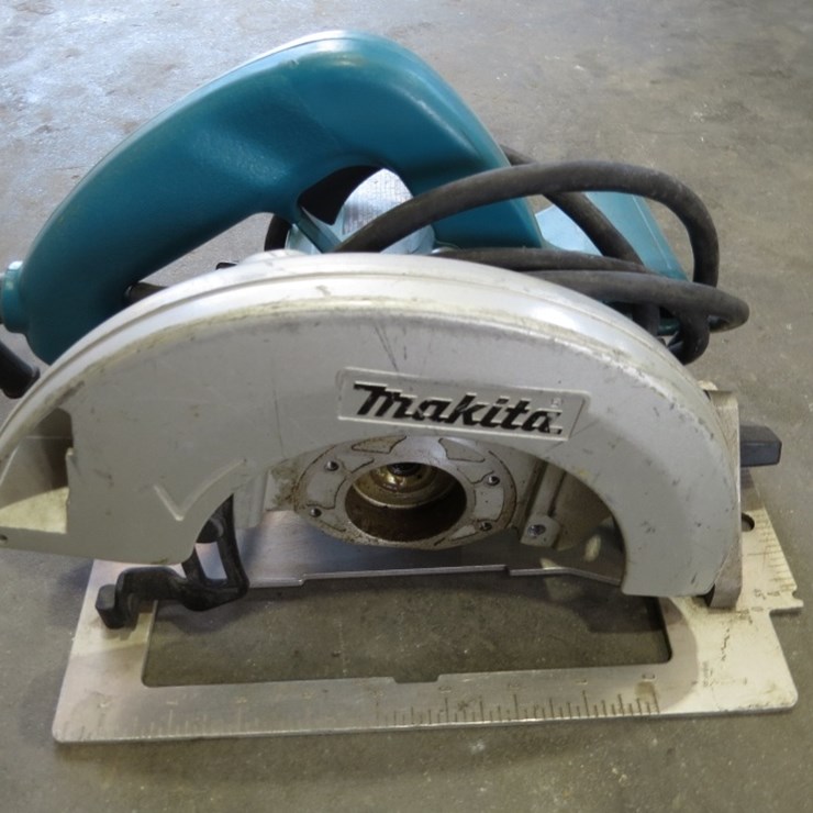 MAKITA 5007F CIRCULAR SAW