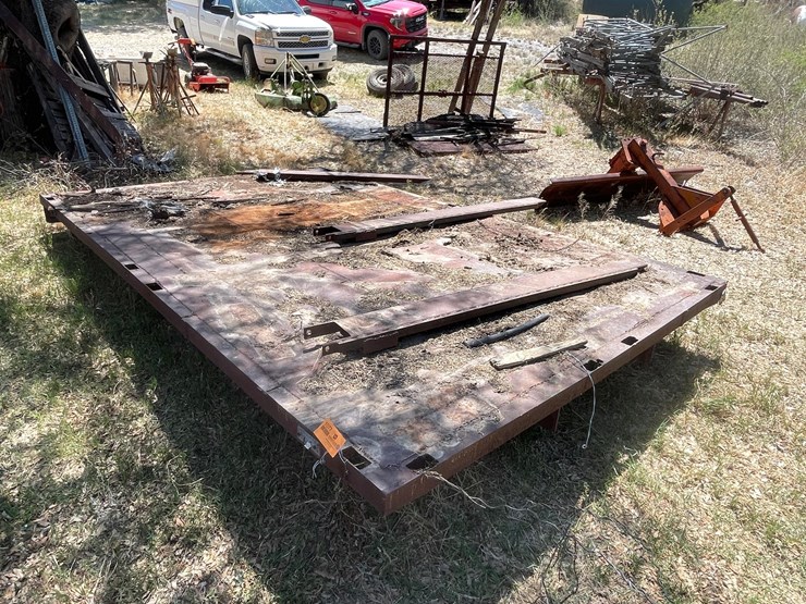 #1077-•-truck-flatbed-image-1