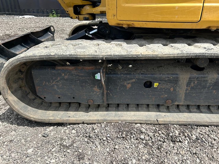 2021-caterpillar-305e2-cr-image-16