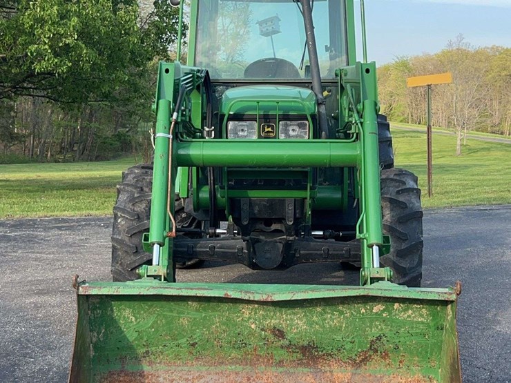 john-deere-5210-image-8