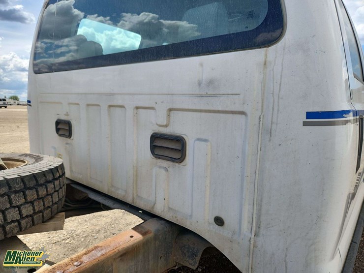 2008-ford-f450-image-34