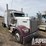 2004-kenworth-w900b-image-1