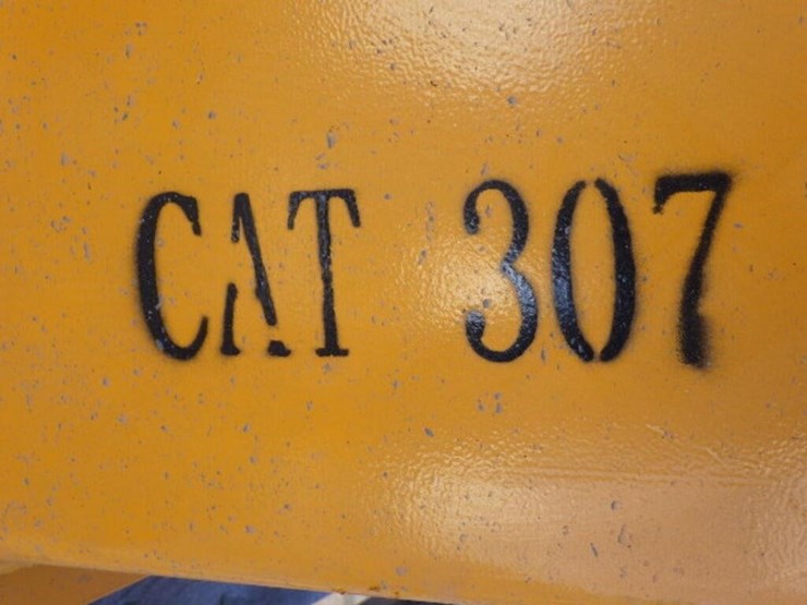 caterpillar-307-image-5
