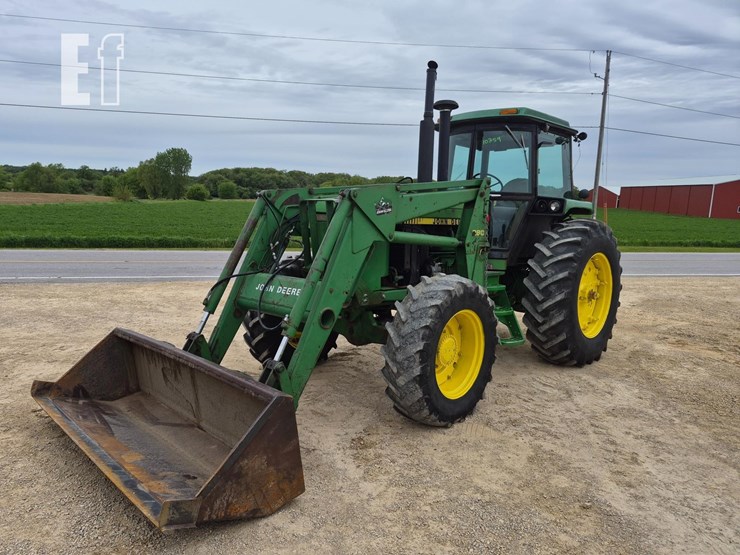 john-deere-4450-image-1