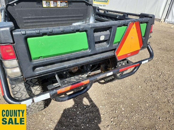 john-deere-gator-image-31