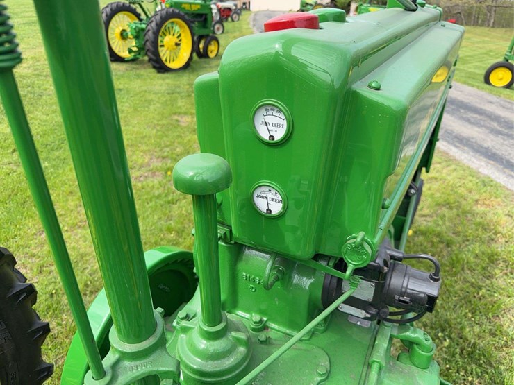 john-deere-b-image-45