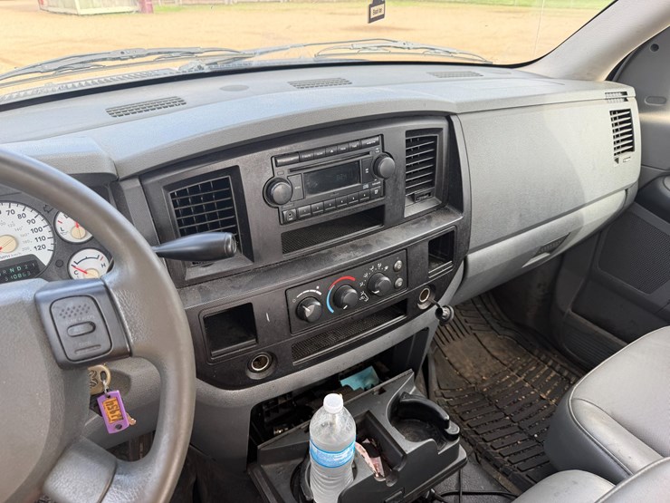 2007-dodge-ram-1500-image-14