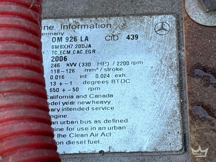 2007-freightliner-m2-106-image-14