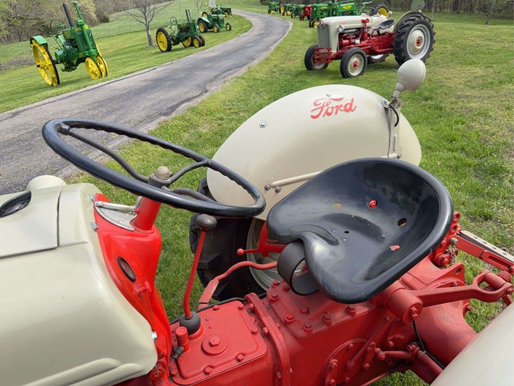 ford-8n-image-40