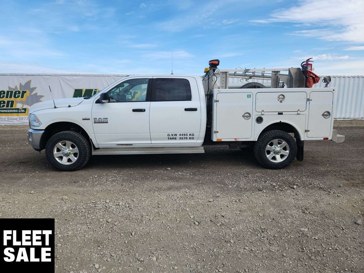 2015-ram-2500-slt-image-6