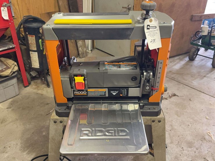ridgid-r4331-planer-with-rolling-stand-image-2