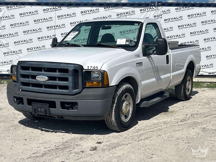 2007-ford-f250-image-1