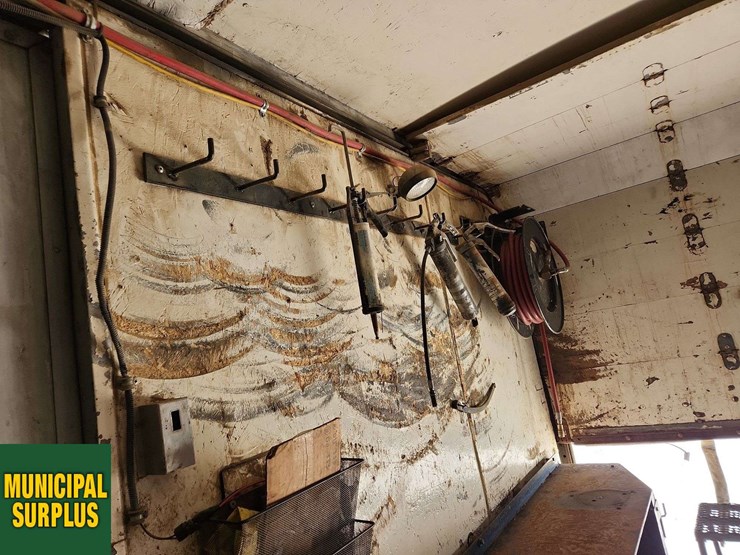 2007-international-durastar-4300-image-34