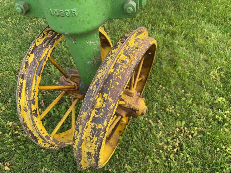 john-deere-a-image-10