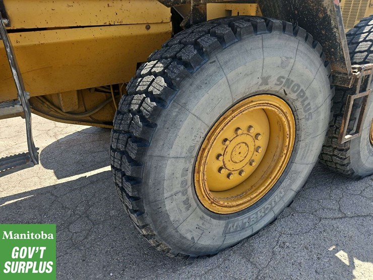 caterpillar-140h-image-19