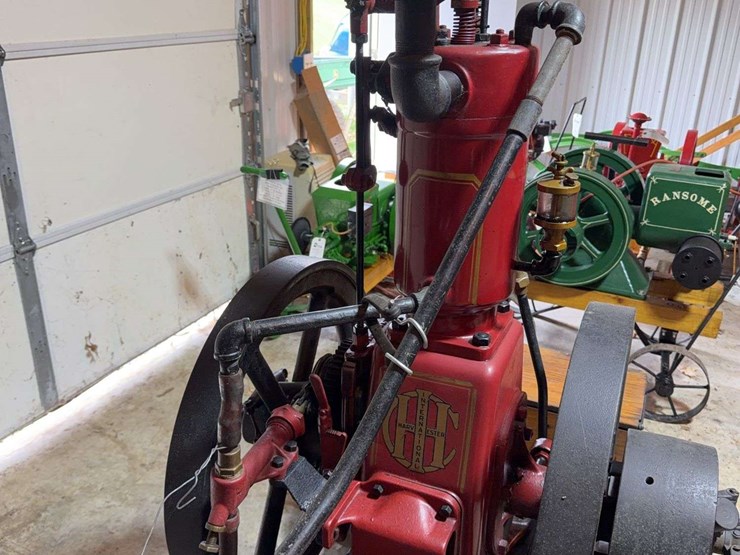 international-harvester-famous-2hp-image-9