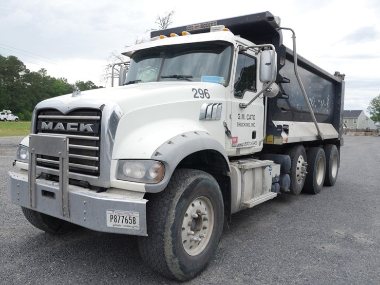 2019-mack-gu713-image-1