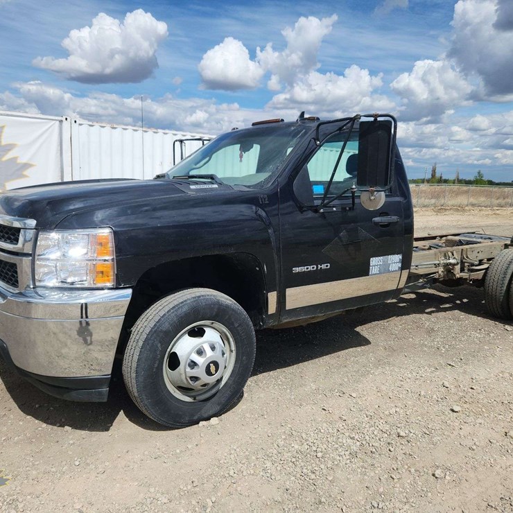 2011 CHEVROLET SILVERADO 3500