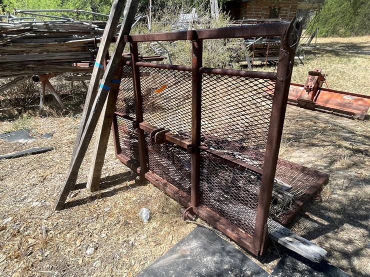 #1008-•-3-pt.-platform-image-4