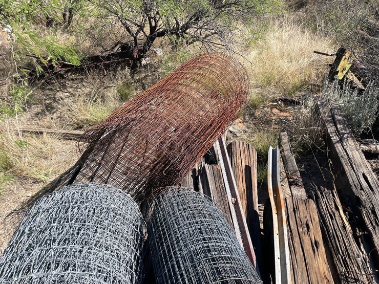 #1043-•-fencing-rolls-image-3