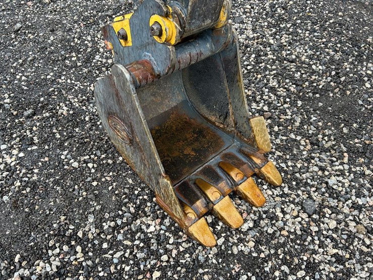 deere-27d-image-8