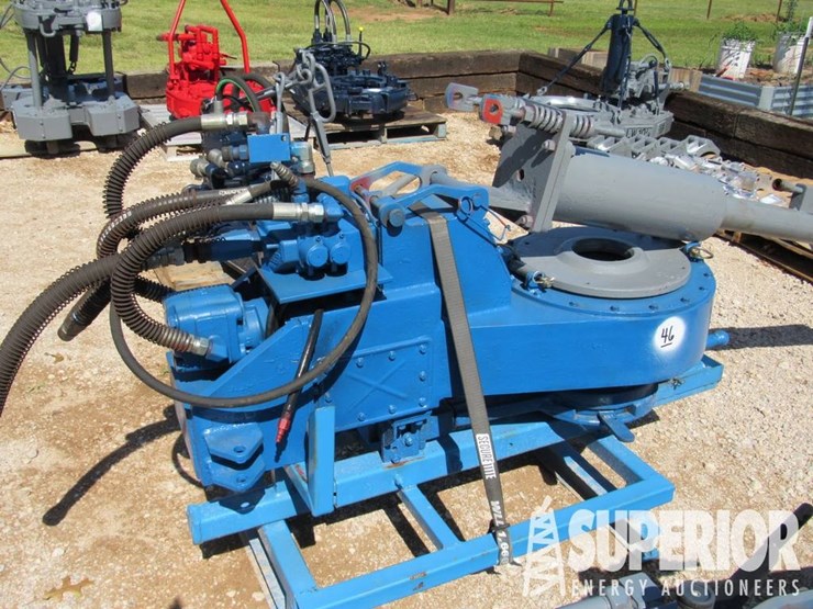 massey-ferguson-8-image-2