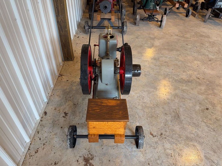 gray-engine-image-5
