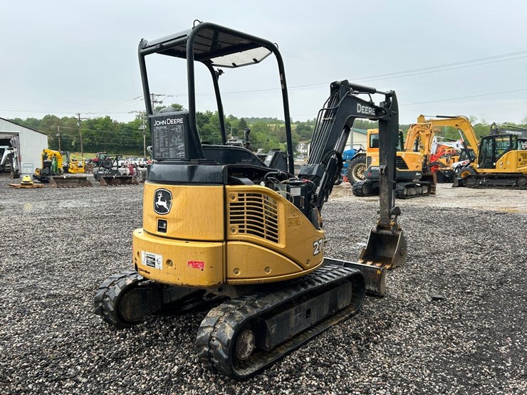 deere-27d-image-4