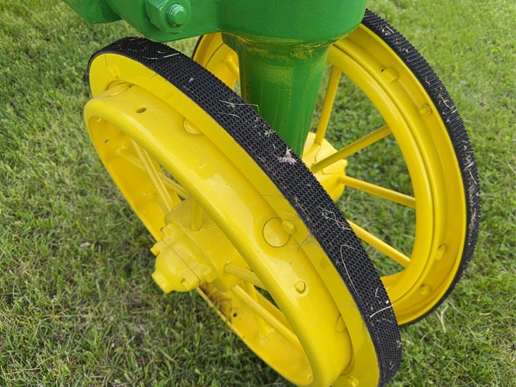 john-deere-a-image-17