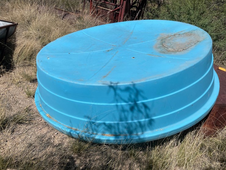 #1033-•-(2)-water-tanks-image-4