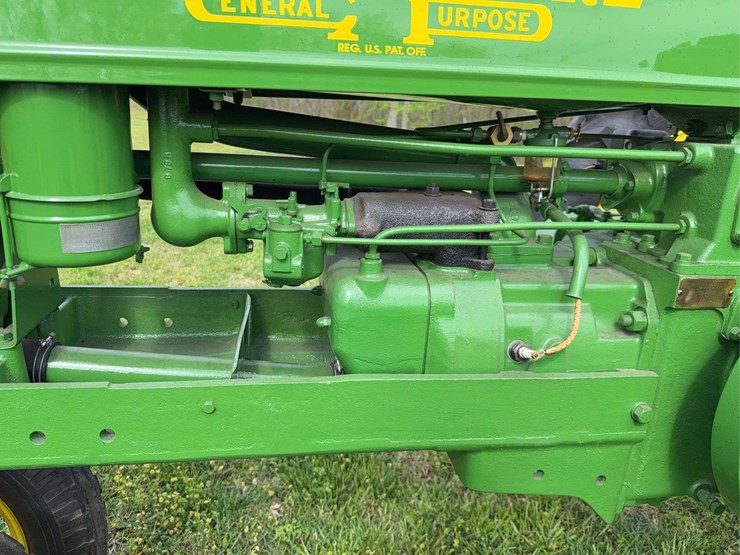john-deere-b-image-20